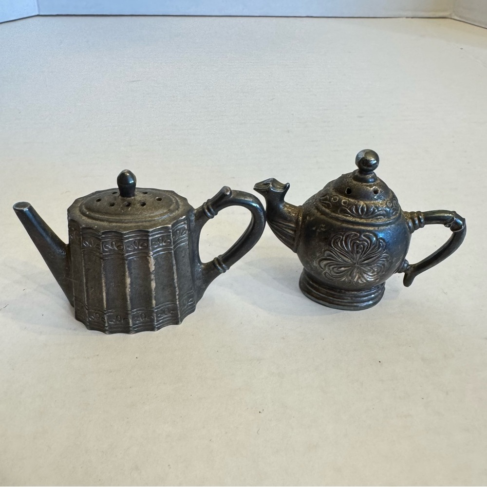 Vintage Godinger Silver Art Co. Coffee and Tea Pot Salt and Pepper Shakers